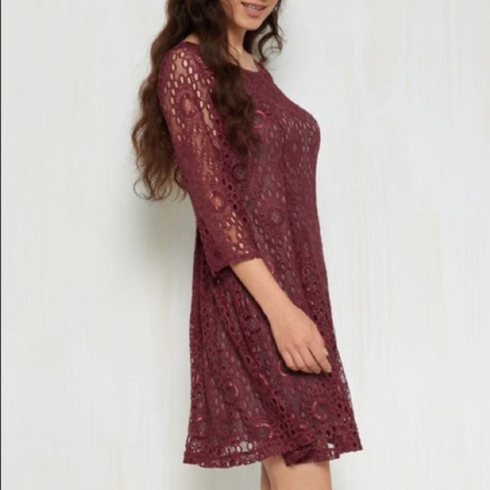 ModCloth burgundy crochet overlay dress